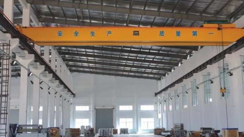 相较于单镜头行车记录仪，双镜头行车记录仪具有以下优势：